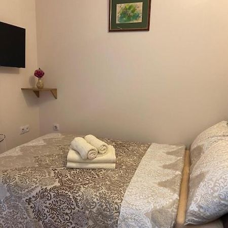 Lux Apartment Kotez Pancevo Luaran gambar