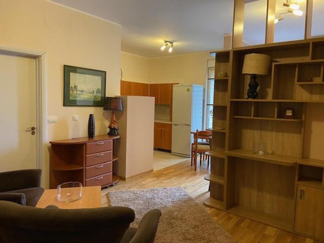 Lux Apartment Kotez Pancevo Luaran gambar